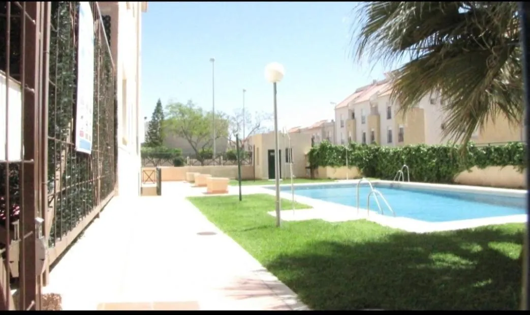 Apartamento En Aguadulce 알메리아 0*,